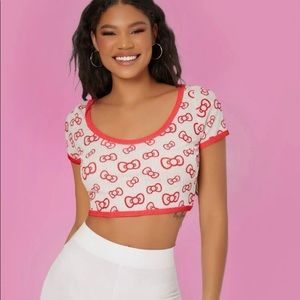 Hello Kitty Bow Print Crop Tee